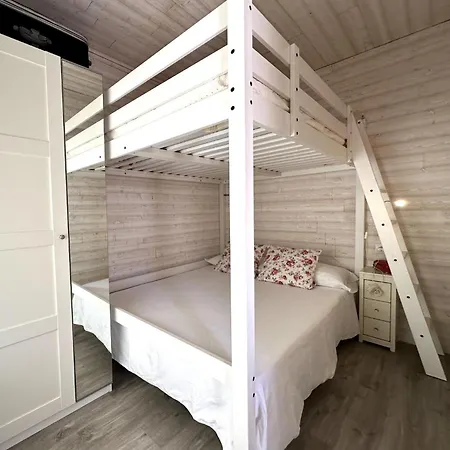 Comfortable And Centric Near Beach Apartment *